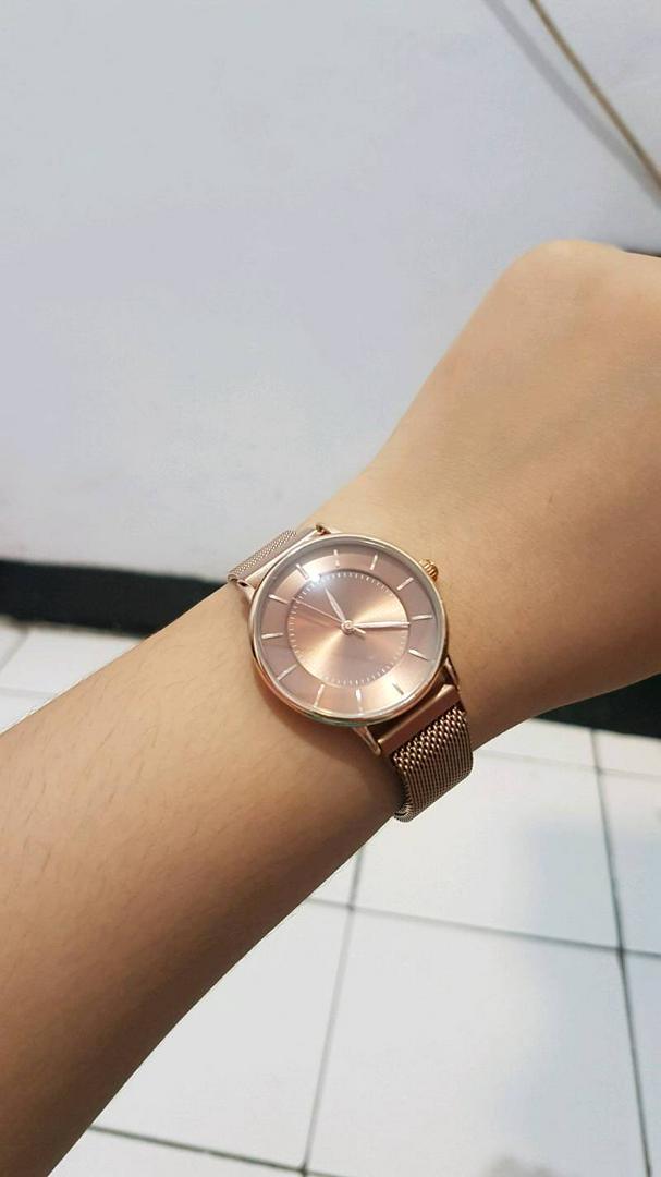 StoreTiza's tweet image. Jam tangannya kok pada lucu gemes banget woi 😭😍
Link beli 👇
shp.ee/hsr82mf

#jamtangan #shopeeaffiliate #zonauang #GetWellSoonRenjun