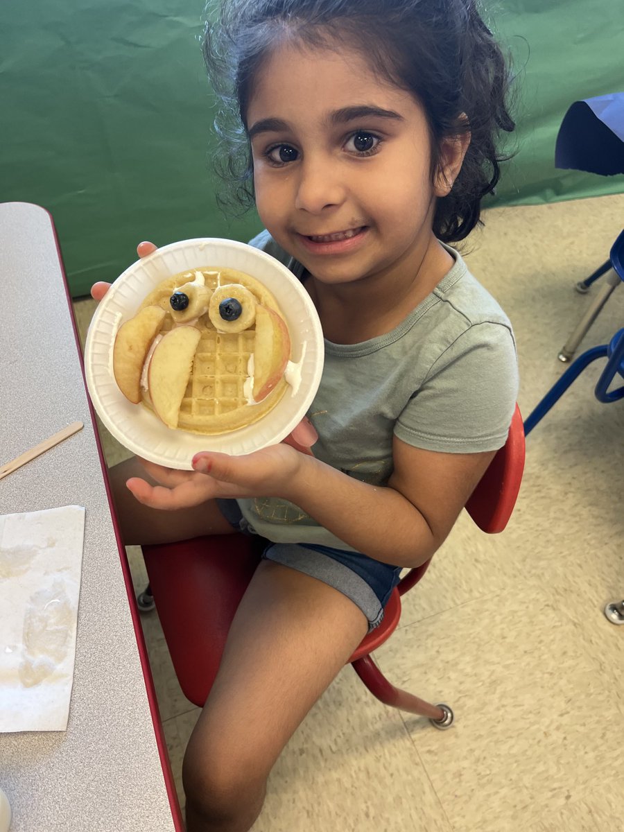 Amal_Player's tweet image. Whooo whooo  …loves this cool snack? ⁦@PlayerSchool⁩ hands on cooking experiences this summer were a hoot 🦉😂⁦@ISD109⁩
