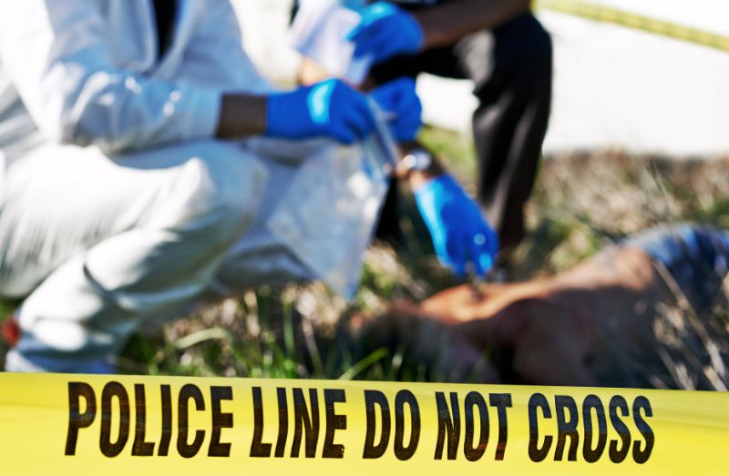 Hallan cuerpo ensangrentado en Student Memorial Park frente a Irvin High School noticiasya.com/el-paso/2022/0…