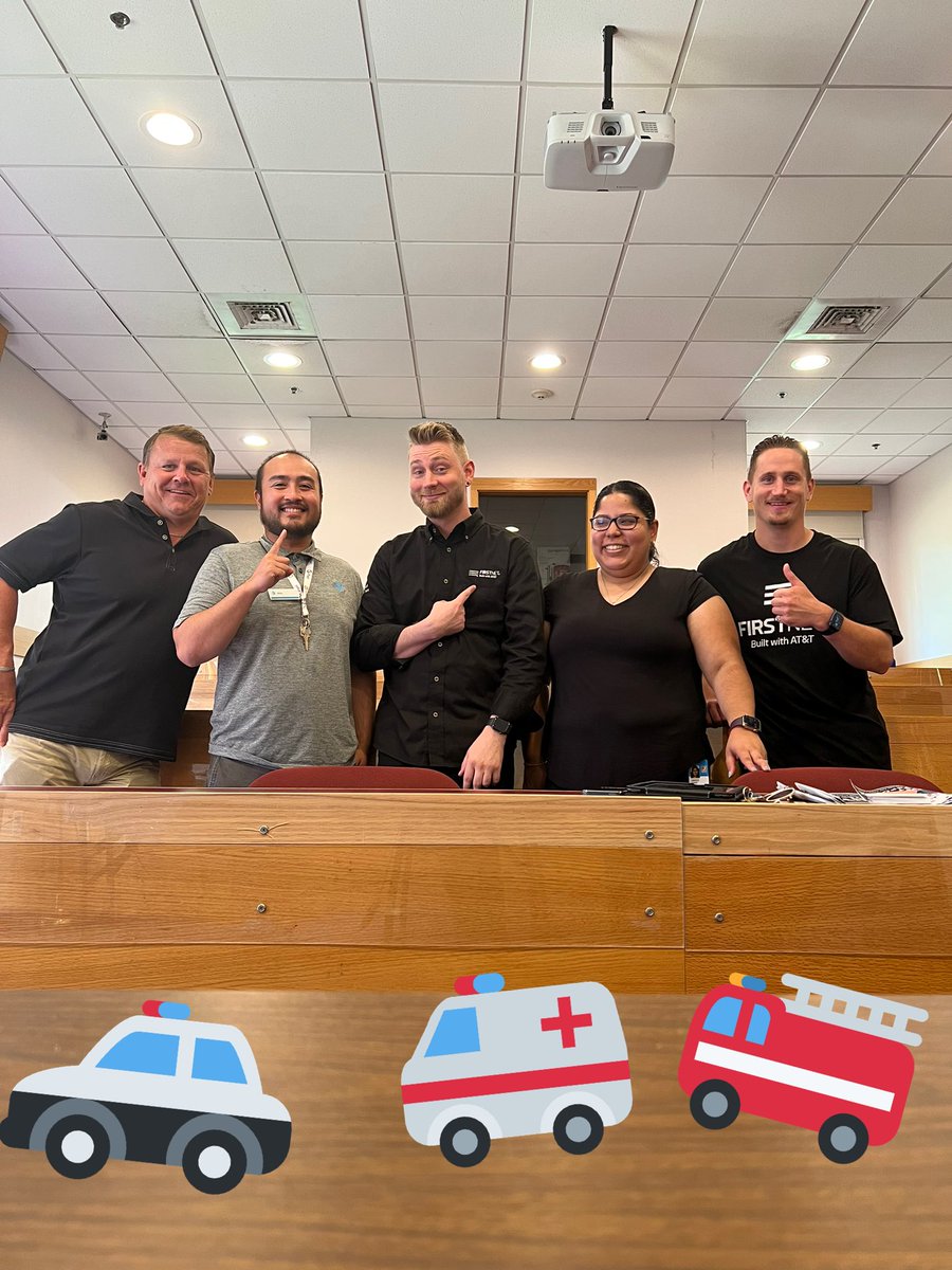 Assisting with a FirstNet deployment at Stoneham PD today with these awesome people! Thank you to all our first responders and thank you FirstNet for investing in public safety! @FirstNet @jvargNE @piercejatt @TheRealOurNE @LifeAtATT @FirstNetJohn @JessRacine8 @LillardDerick