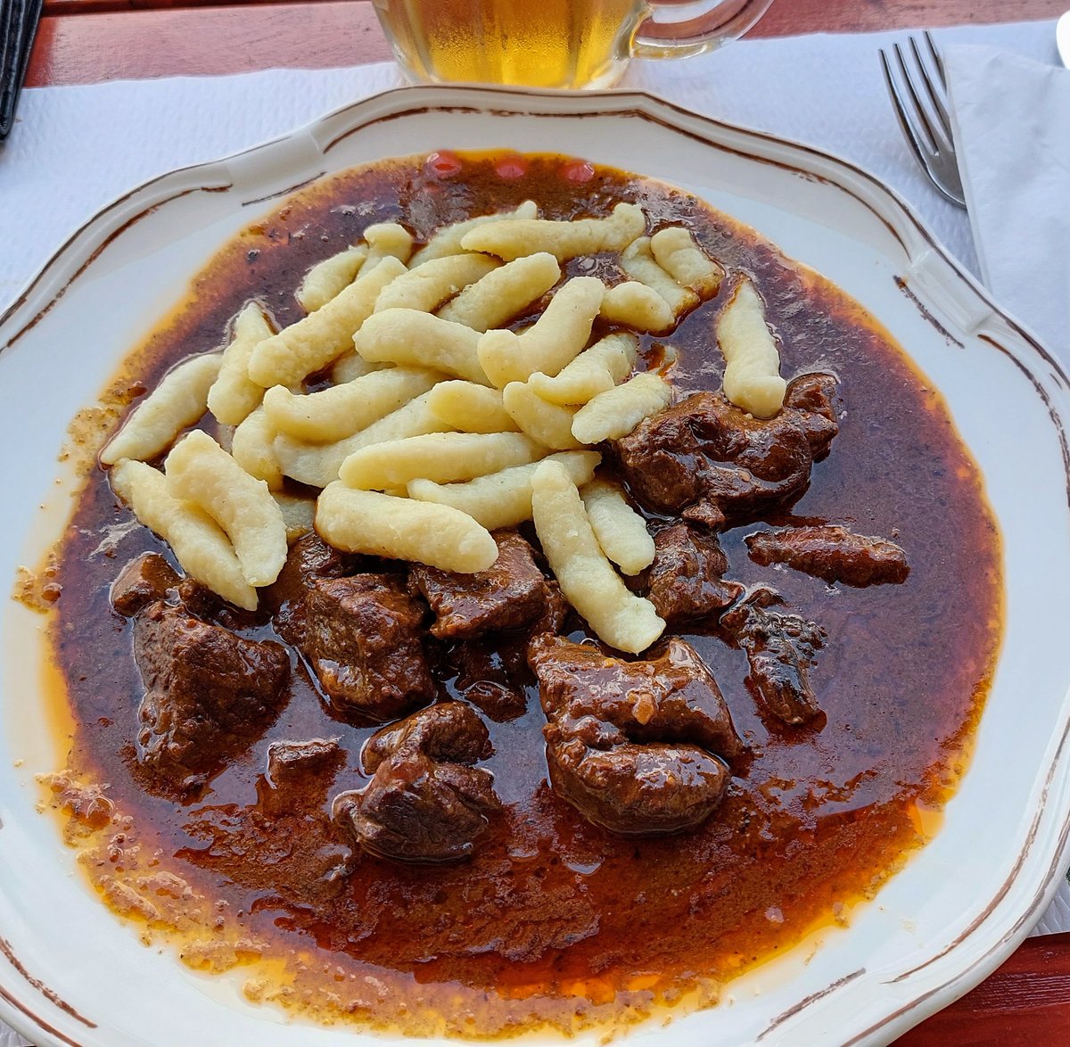 MauSbogar's tweet photo. #AlpiGiulie & #Food
Dopo un lungo pedalare tra i monti ecco il premio in nota gostilna a #Ratece!!!
Te ga a #Gravo Mario @Mario16604832 ???
@DiscoverTrieste @ExploringSlo @SloveniaInfo @Amfortas @lucioulian @CiriSince1978 @pauligurize @patrizia_fonda @LivioMetton @gmdb https://t.co/0iNoMZwyHC