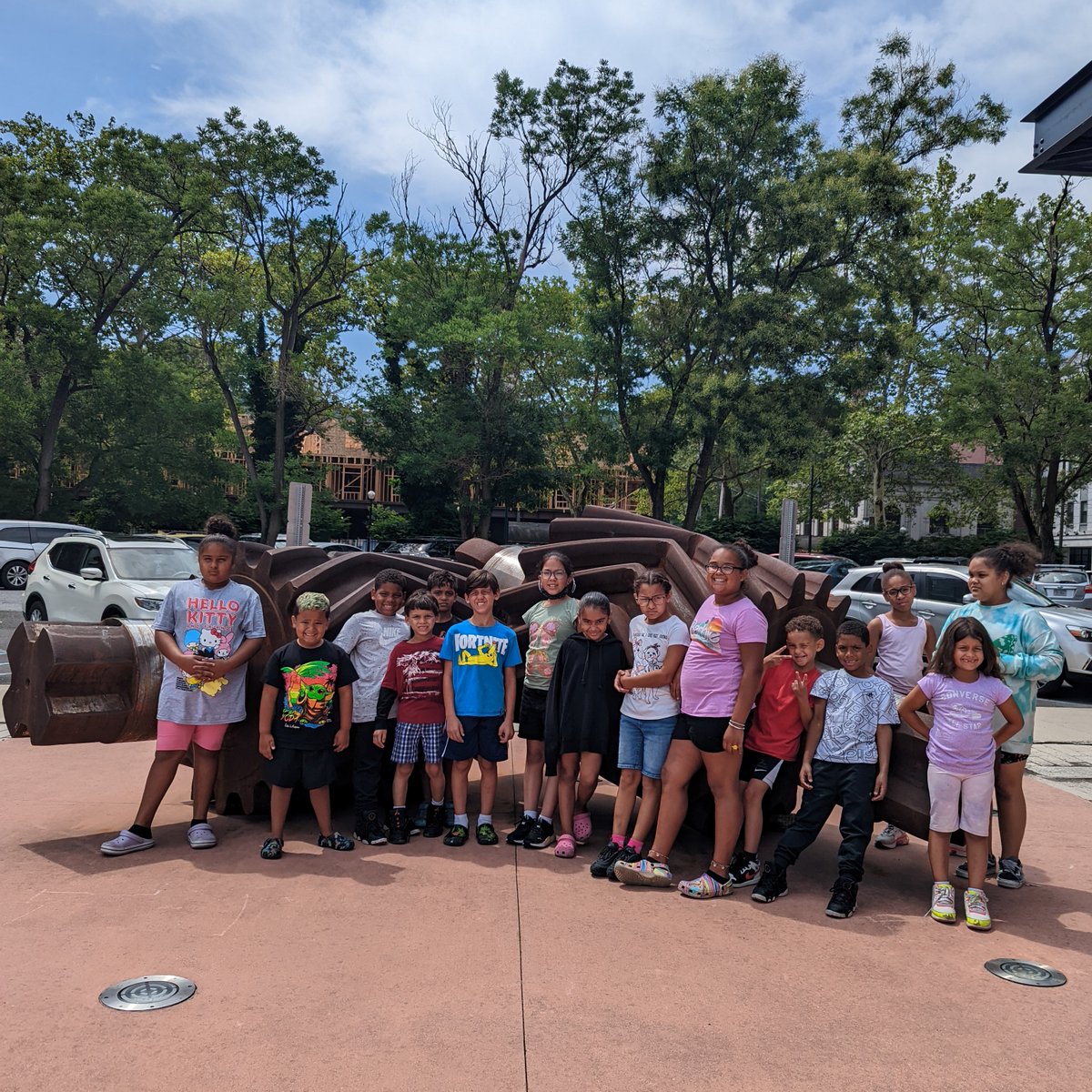 LVCConline's tweet image. Our South Mountain #SummerExplorers discovered the Valley's rich industrial heritage on a field trip to the @nmihorg. A museum educator guided the Allentown students through enlightening, hands-on demonstrations. #STEAM #summerlearning