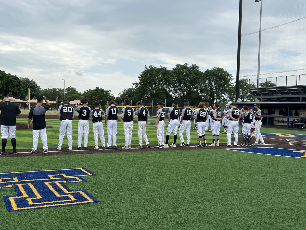 Game 1 Legion State tournament.
Clinton Post 176 - 13
Gladstone Post 71 - 3 (6 innings)
Ethan Heringington with the complete game win! <a href="/lenaweesports/">Telegram Sports</a> <a href="/965TheCave/">96.5 The Cave</a> <a href="/jeff_herington/">Jeff Herington</a> <a href="/ClintonRedwolf/">Clinton Varsity Baseball</a> <a href="/JeffPapworth/">Jeff Papworth</a> @ClinRedwolves