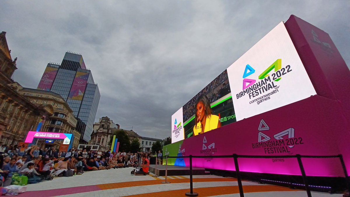 Lips aren't in sync on the big screen in Victoria Square but Denise Lewis still looks like she could win a gold medal @birminghamcg22 @birmingham_live @CityLife_Bham @MeganArcherFox