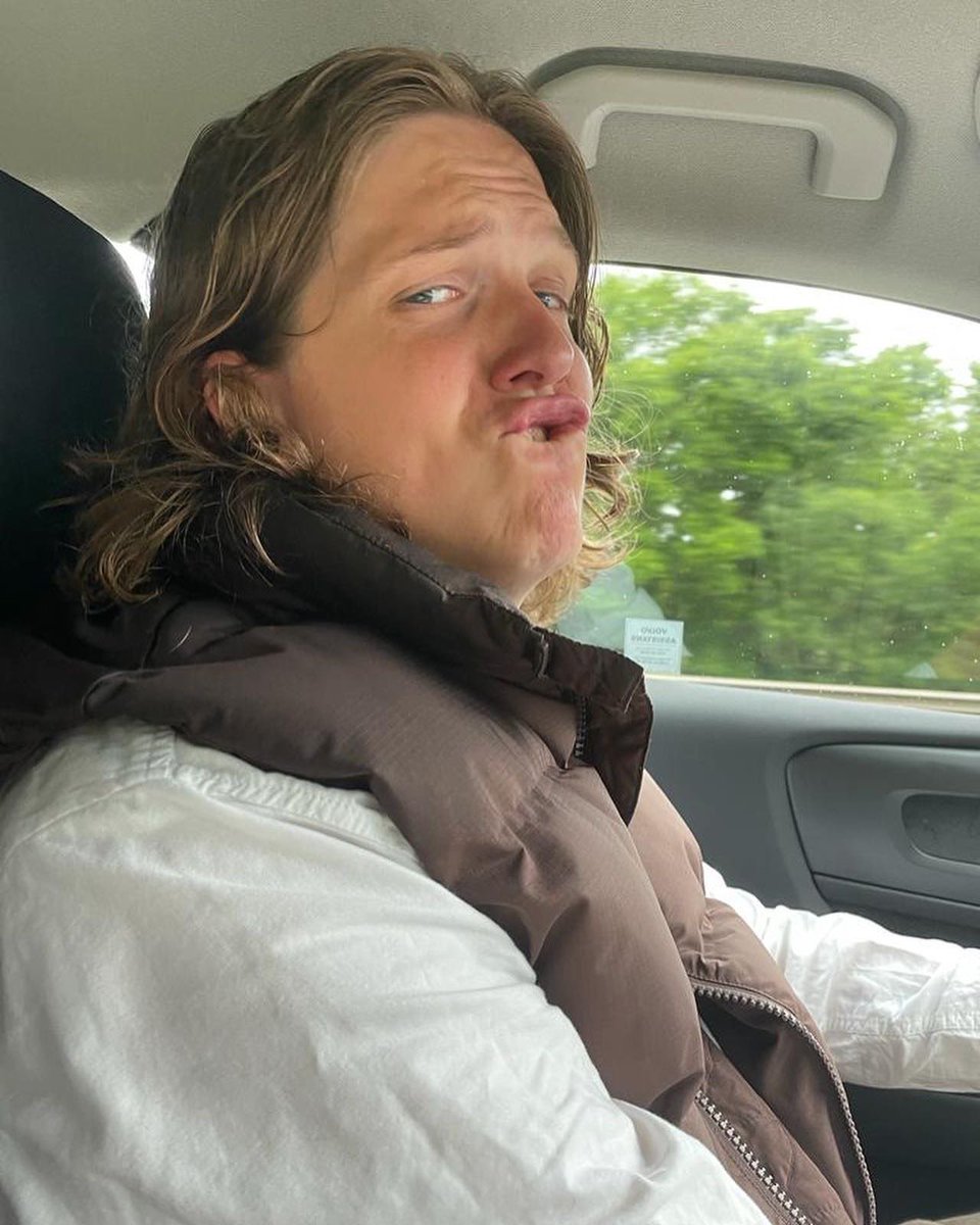 boyinspace's tweet image. who would have thought that lilla london was better than real london?