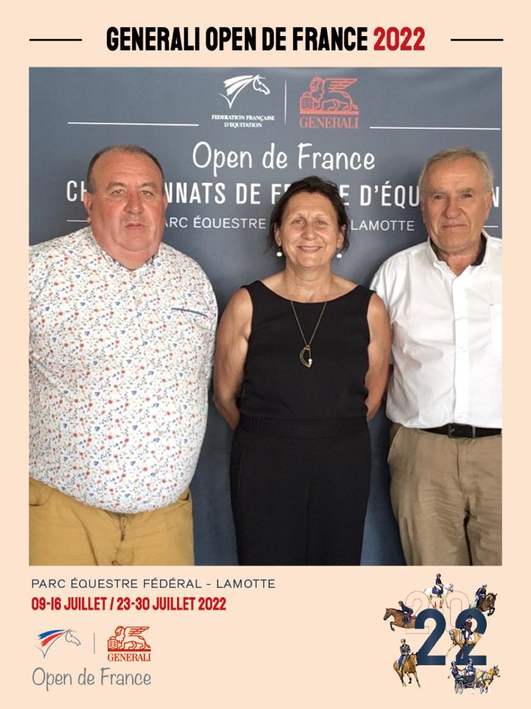 FFEquitation's tweet photo. Merci à @LydieBernard85, VP en charge de l’agriculture &amp; @TouronEric, conseiller régional référent de la filière équine de @paysdelaloire pour nos échanges intenses autour de l’agriculture &amp; des outils de développement de la pratique sportive, touristique &amp; de la médiation équine https://t.co/6yQy7HqSSR