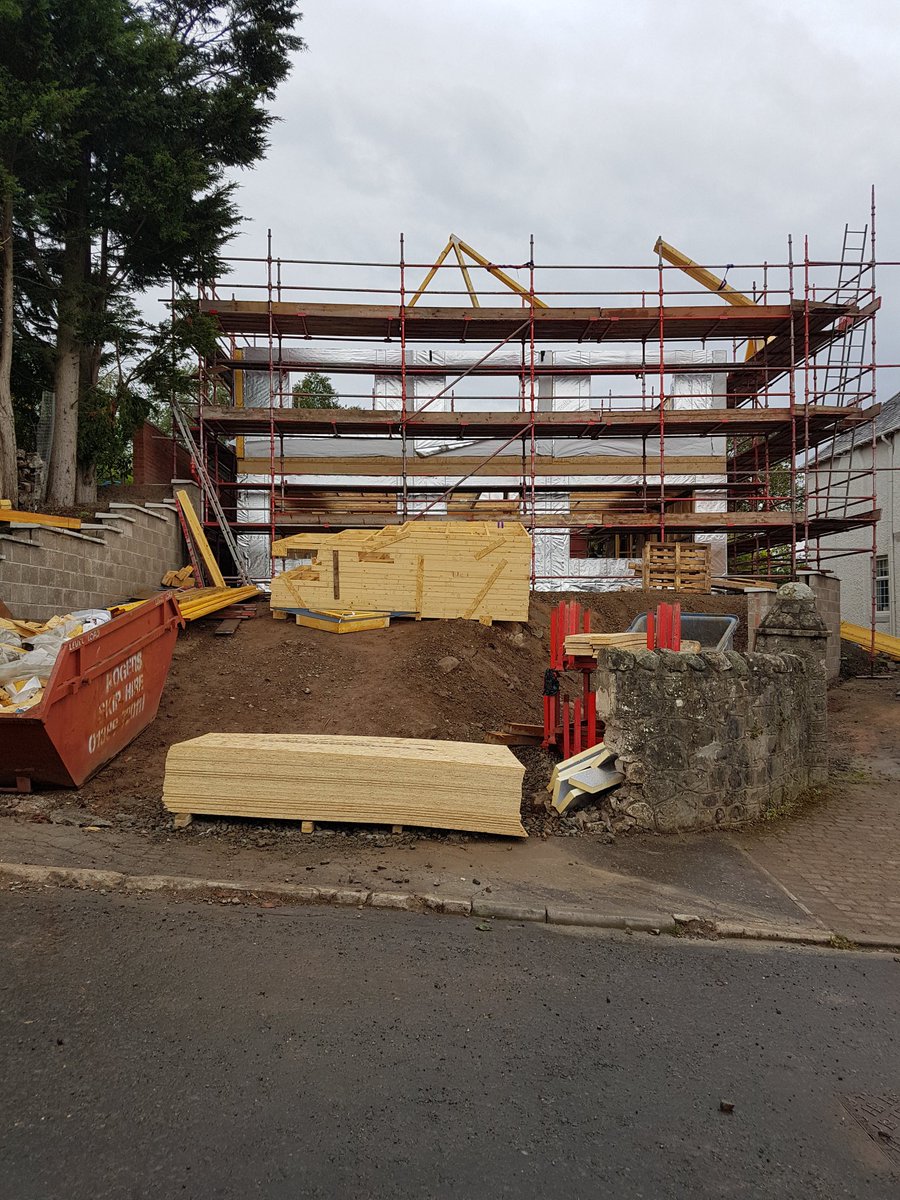 ABMcGarvey's tweet photo. What a day! Kit arrived, crane arrived and work is underway! This is what i came home to. Already onto upstairs.
#selfbuild #projectmanaging #skint #newhome #newbuild https://t.co/23aMnebcak