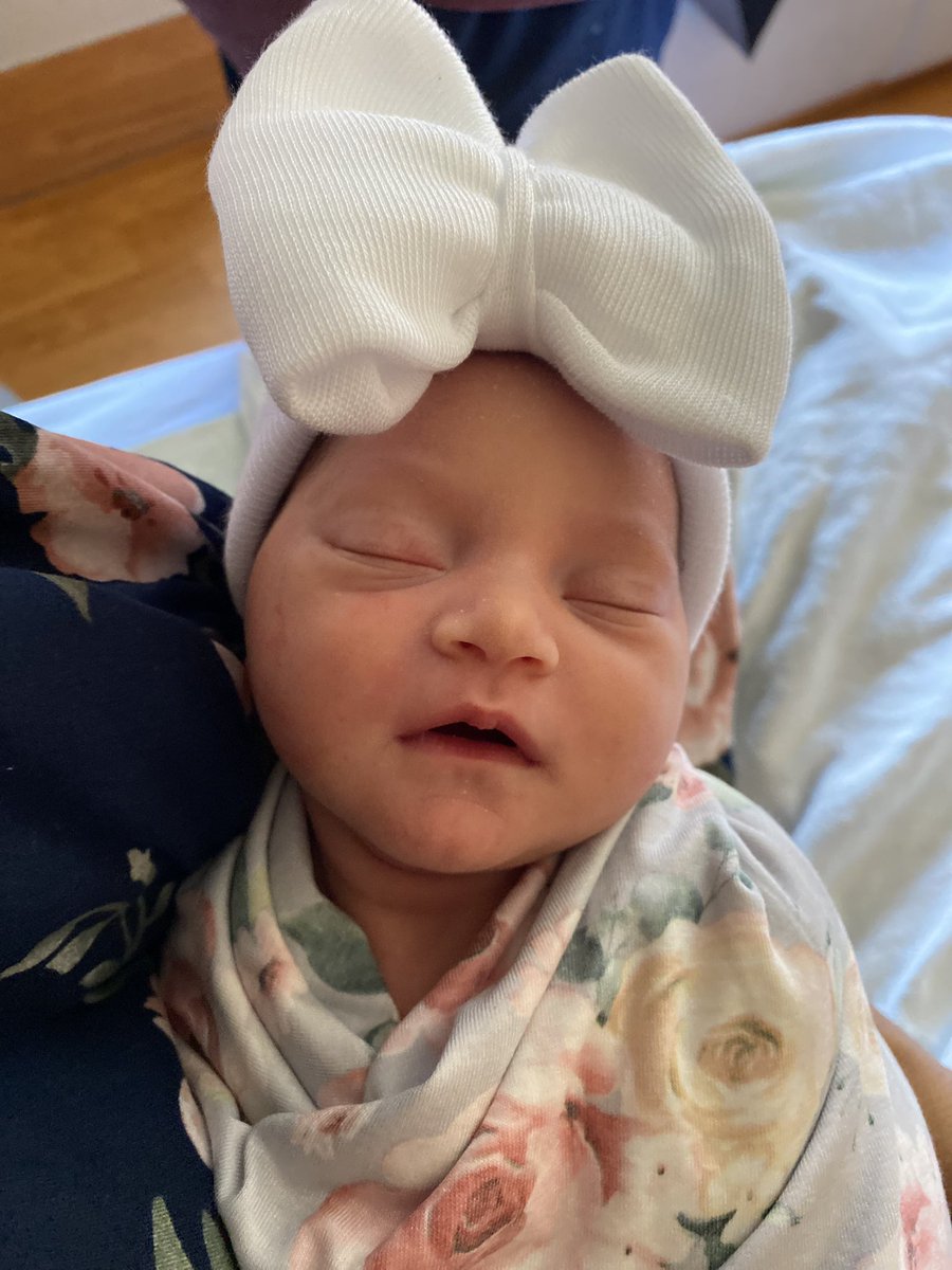 Kennabenna_'s tweet photo. i make some beautiful ass babies 😍🥰 https://t.co/W5R49EG0fO