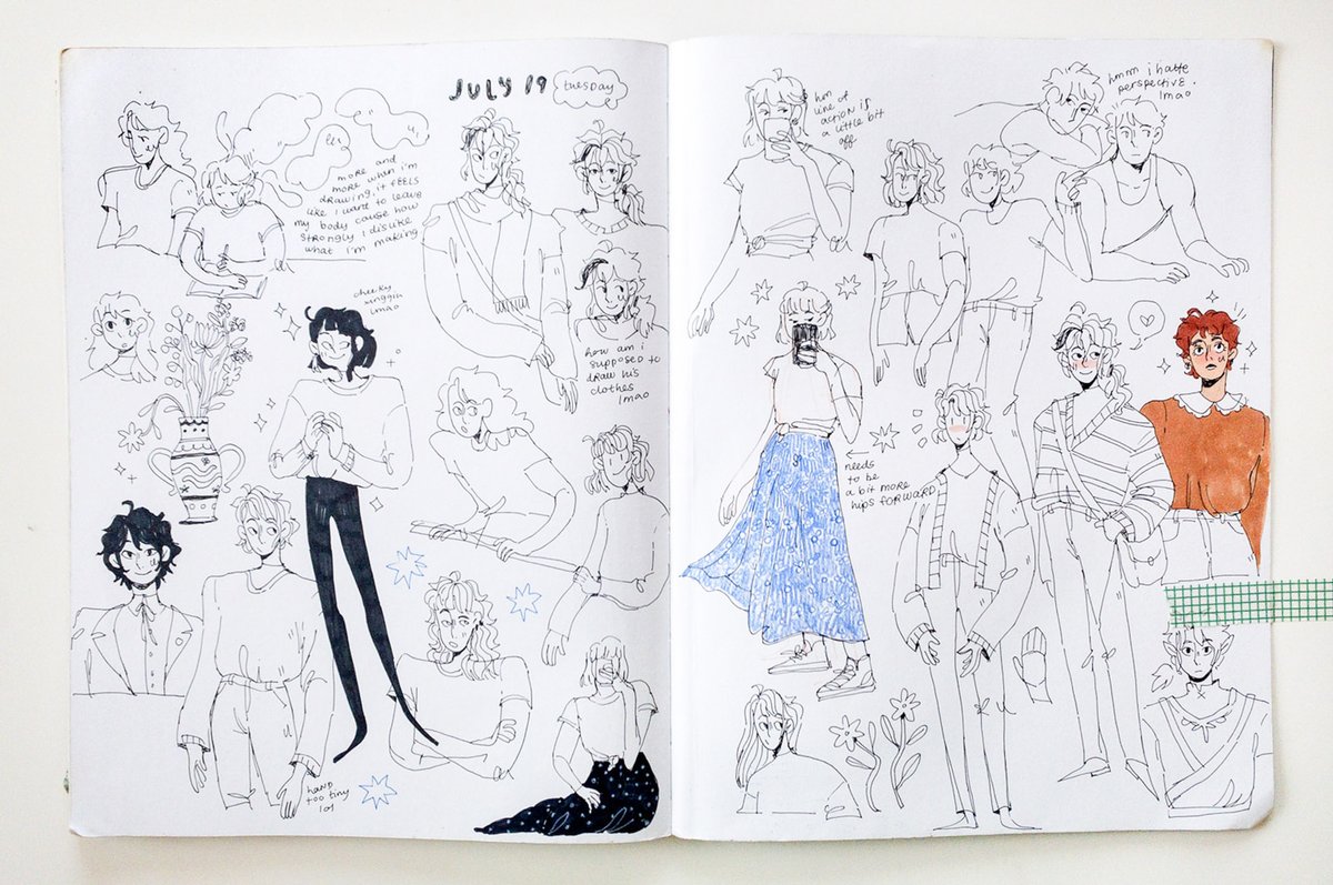 posted a juicy sketchbook tour yesterday for my $5+ patr0ns!! i've been drawing a lot traditionally and it's been such a blast🌟here's ones of my fave spreads!! 