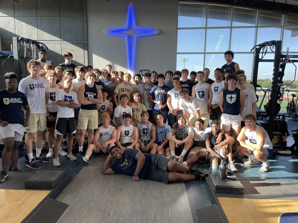 Outstanding Performance Camp!  
Proud of the 61 @JesuitDallasFB players who attended all 28 workouts.  Over the years after the last summer workout our team eats together @BWWings!  #WeAreJesuit