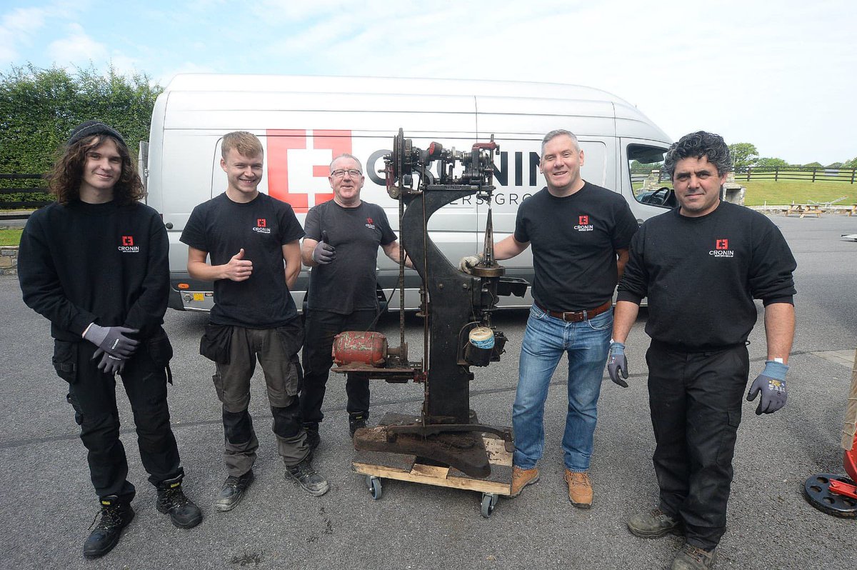 alanjordan75's tweet photo. @joeliveline @DublinLive @DubCityCouncil @merrionstreet @mcgrattansbar @MerrionHotel The @CroninMovers team made delivery of the cobbler machinery to @Moynalty_Museum. Thank you Seamus from @LMFMRADIO for the lovely photos, and thanks to Cormac and all the Moynalty volunteers who do an fabulous job putting on a display of some of our most amazing treasures! https://t.co/VvymSdbuTn