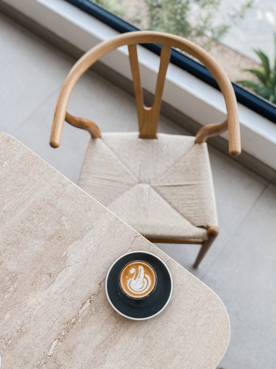 i___3b's tweet image. من أفخم المقاهي اللي مريتها بالفترة الآخيرة: