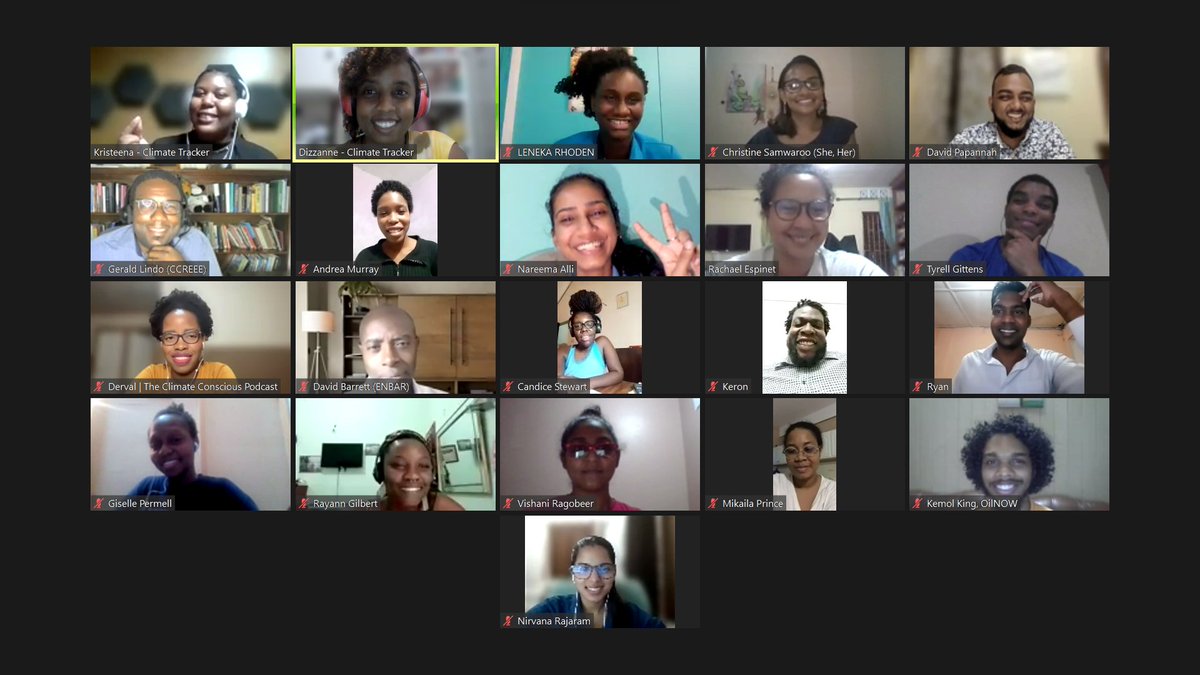 😍 Team pic! Tonight's session helped our fellows understand the nuances involved in engaging with energy transition science and storytelling.
.
#climatetrackercaribbean