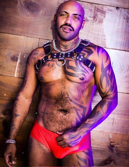 BOA NOITE ? VAMOS ???

https://t.co/n7ksKpJNUx ??

https://t.co/s2ltu35462??

#vitorguedes #onlyfanspromo