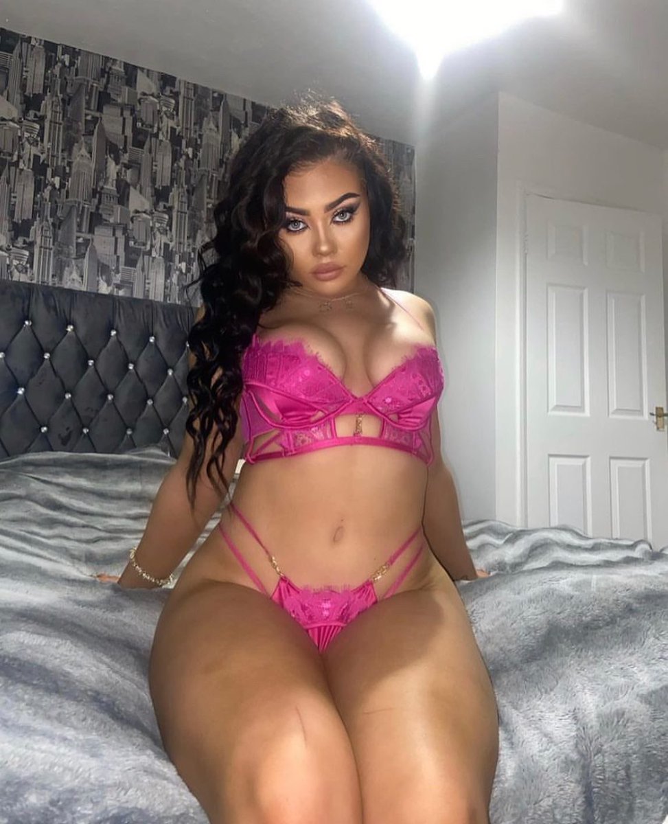 AChloefaye's tweet photo. ONLYFANS ONLY $6 !!!! 👀🔥
ONLY A FEW SPACES LEFT !!
You DONT want to MISS OUT 
LINK IN BIO
#onlyfansgirl #onlyfans https://t.co/weq4cTRzWj