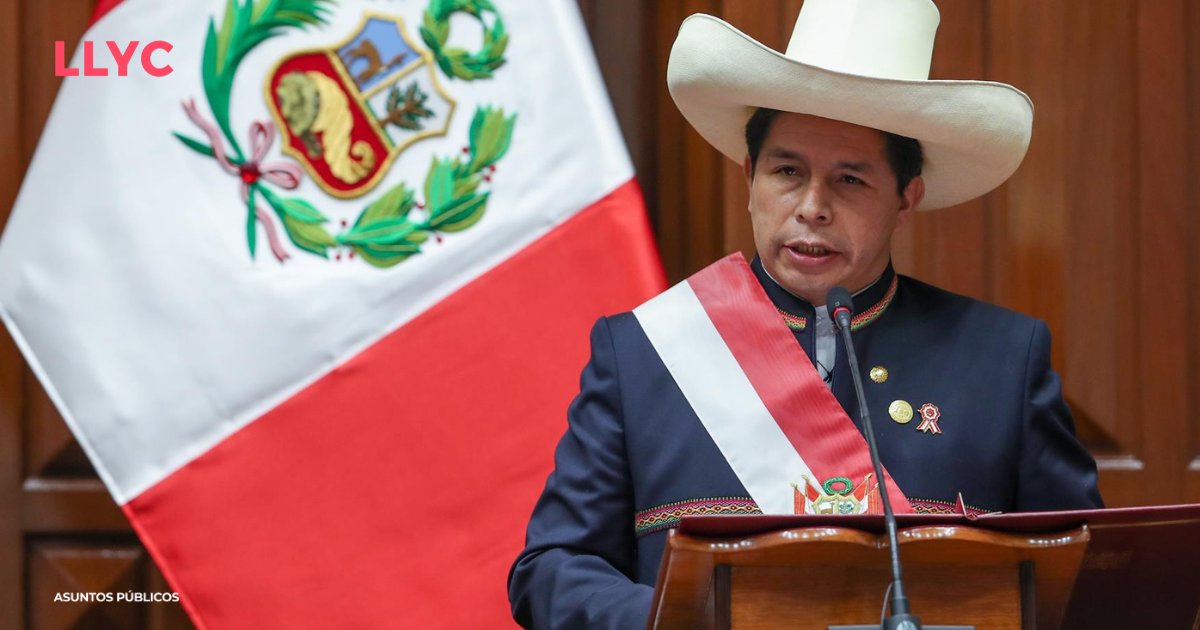 LLYC_Global's tweet photo. Pedro Castillo cumple su primer año de gobierno dando un discurso por #FiestasPatrias. Os invitamos a leer el análisis comparativo que se ha elaborado desde #LLYCPerú donde respondemos los grandes interrogantes sobre su Gobierno.

https://t.co/QdtylssNH2 https://t.co/LsRjGiFZh8