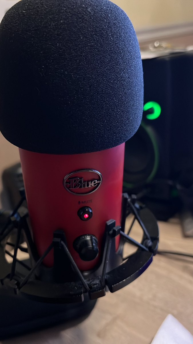 Putting the finishing touches on this week’s #SarahsTable episode for <a href="/Gen_Con/">Gen Con</a> TV and it appears <a href="/Viking_Mermaid/">Kiley Eberhard</a> and I may have the same microphone.