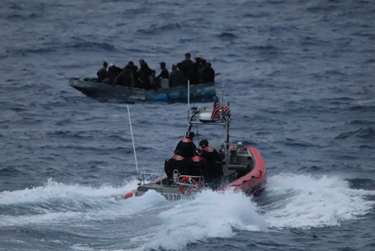 USCGSoutheast's tweet photo. #ICYMI @USCG Cutter Vigilant's crew returned to their homeport in #PortCanaveral, Friday, after a 68-day patrol in the Caribbean Sea.
Read more: https://t.co/dXdNWTJqVk
@USCGLANTAREA
#USCG #D7 #PartnersofChoice https://t.co/k4Y0E1gOWa