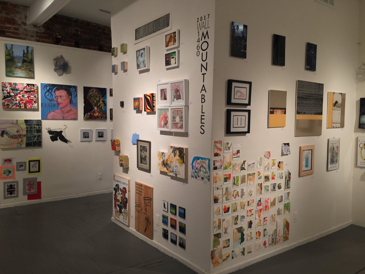 🥳🥰 We just launched registration for WallMountables 2022 and already rows of our walls are selling out. Join us and register today for DC's largest open community exhibition! dcartscenter.org/wallmountables…