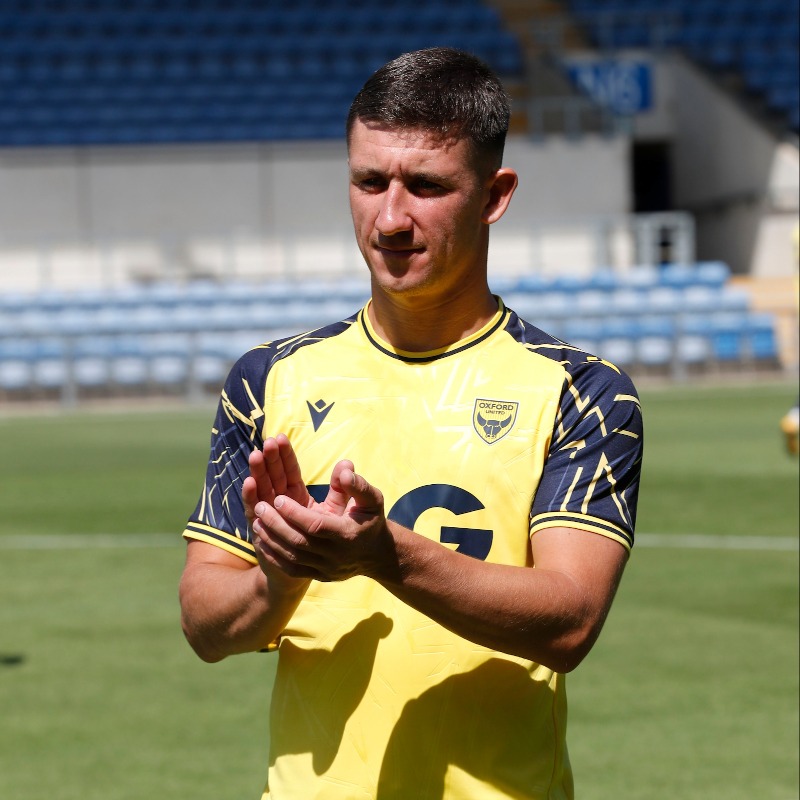 OUFCOfficial's tweet photo. 𝐓𝐇𝐑𝐄𝐄. 𝐌𝐎𝐑𝐄. 𝐘𝐄𝐀𝐑𝐒.

@Cameron246bran agrees a new three-year contract with the U's! 😍

🟡🔵 #OUFC | #COYY