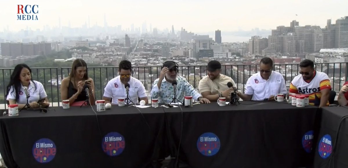 Matute56's tweet image. EN CINTONIA, PERO ESTOY TRABAJANDO AHORA EN 809 @jochysantos @elmismogolpe