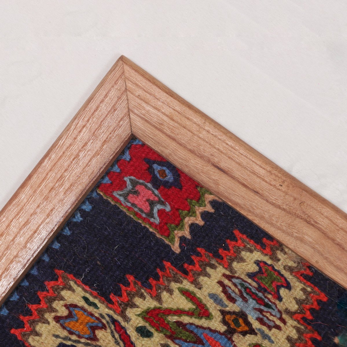 Brand Name: Wul
Type: Kilim Tableau
– Designed in Canada
– Water Resistant
sonnati.ca/product/sonnat…
#design
#bohemianlux
#bohohome
#jungalowstyle
#sodomino
#dwell
#pattern
#traveldeeper
#foundandforaged
#thehappynow
#livecolorfully
#bohemianhome
#sonnati
#kilim
#canada
#toronto