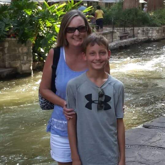 Pate_readwrite's tweet image. Flashback Friday to summer days and sweet memories!