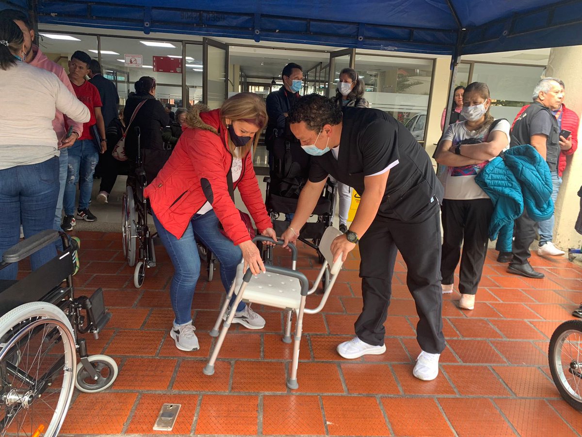Juan Pablo Beltran V. (@jpablobeltran) on Twitter photo Hoy estamos muy felices en <a href="/PuenteAranda_/">Alcaldía Local de Puente Aranda</a> - entregamos 167 ayudas técnicas a personas con discapacidad. Estas aportarán en la movilidad y calidad de vida de ell@s y sus cuidadores <a href="/ClaudiaLopez/">Claudia López Hernández</a> <a href="/felipeangell/">Felipe Jiménez Ángel</a> <a href="/GobiernoBTA/">Secretaría de Gobierno</a> Hoy estamos muy felices en <a href="/PuenteAranda_/">Alcaldía Local de Puente Aranda</a> - entregamos 167 ayudas técnicas a personas con discapacidad. Estas aportarán en la movilidad y calidad de vida de ell@s y sus cuidadores <a href="/ClaudiaLopez/">Claudia López Hernández</a> <a href="/felipeangell/">Felipe Jiménez Ángel</a> <a href="/GobiernoBTA/">Secretaría de Gobierno</a>
