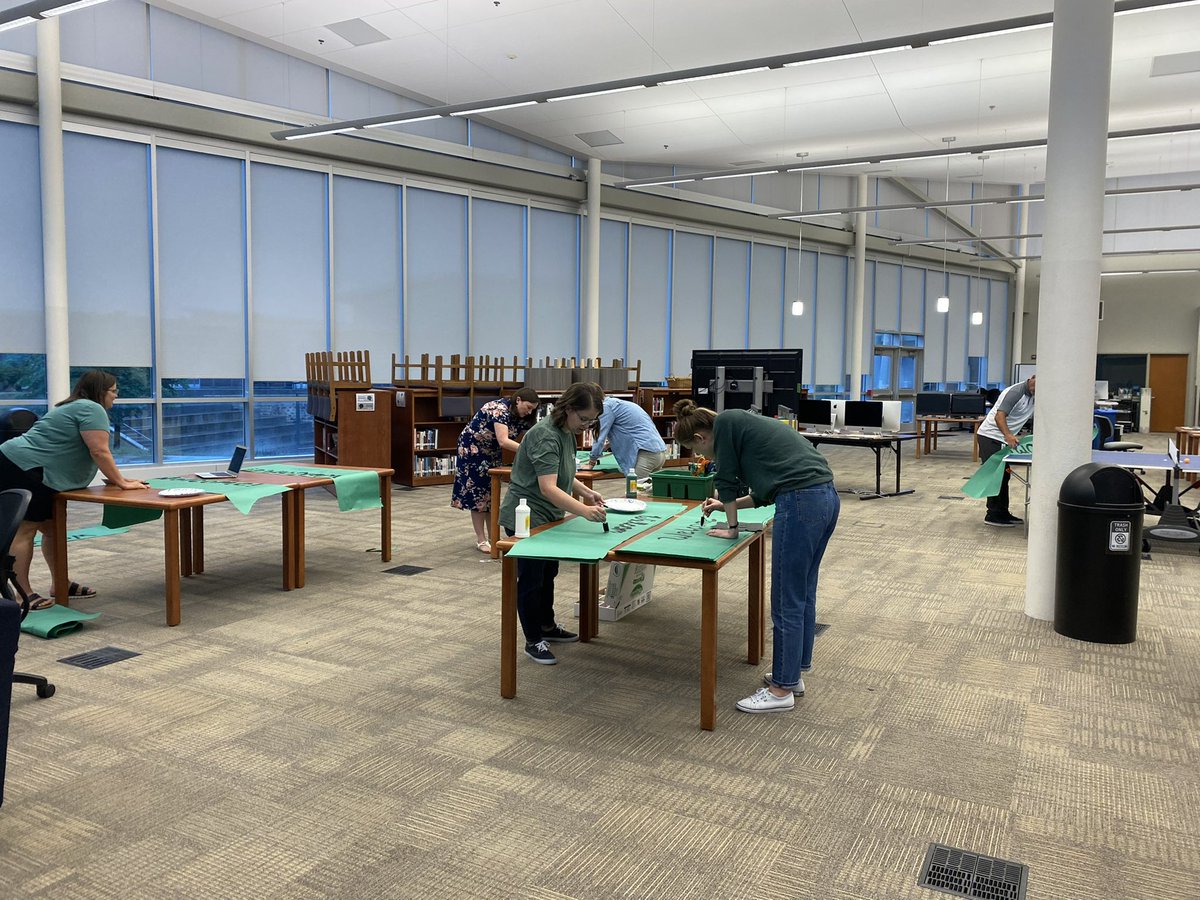 BVSWPrincipal's tweet photo. A fantastic last two days with our building leadership team! Excited about our direction and passion to support our students and our fellow educators. Part of today was spent preparing to welcome our 21 new teachers next week! #ProtectThePack https://t.co/5uxIS3jShs