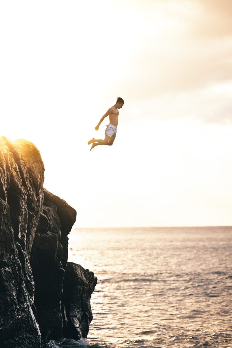 EasyTimist's tweet photo. Oh just take a look at this!  #Sky #Water #Cloud #Peopleinnature #Flashphotography #Happy #Wood #Coastalandoceaniclandforms #Terrain #Windwave https://t.co/SvTUqwGQxh