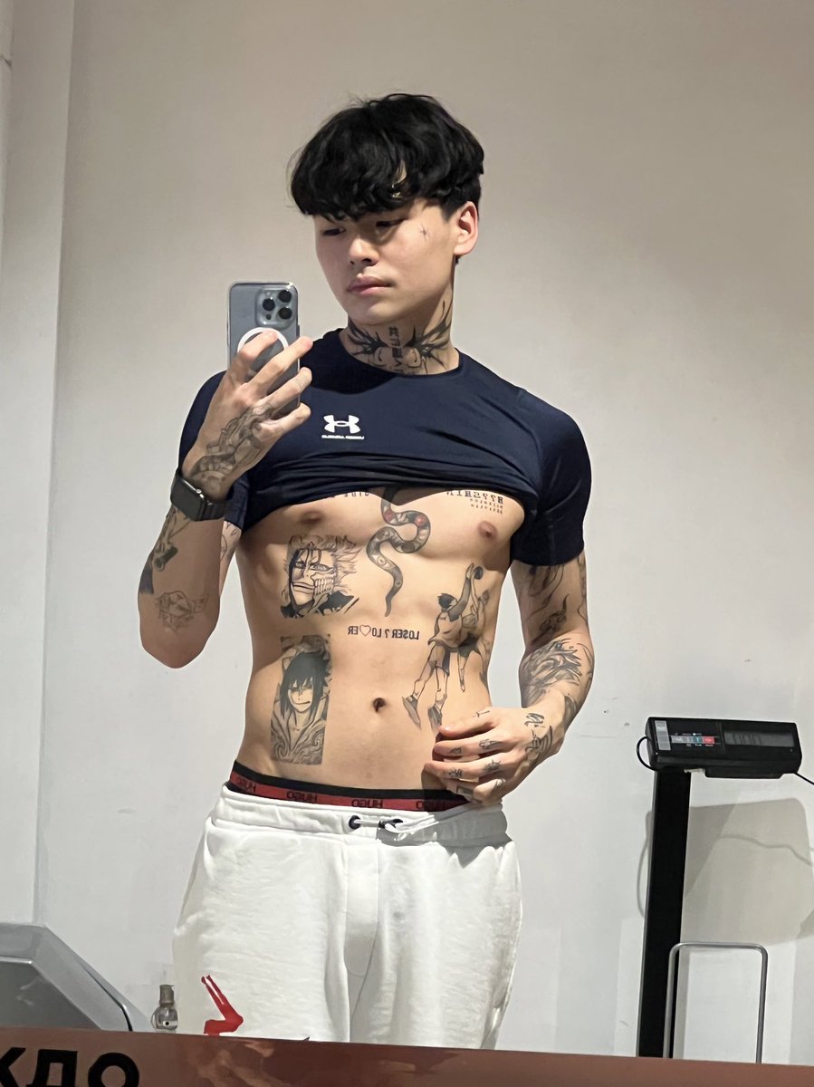 wwwwwwwvvwwwwvw's tweet image. tócame :)