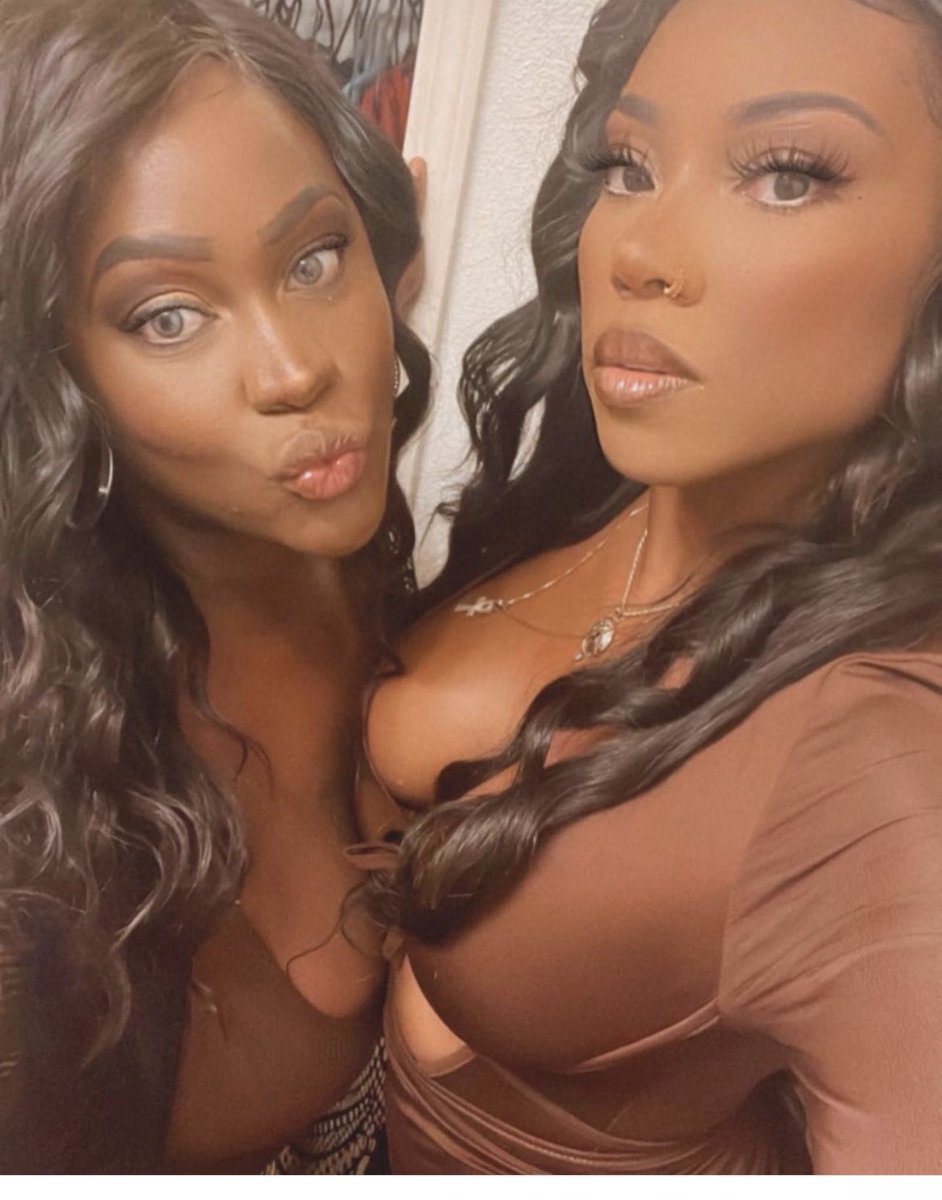 Redchyyna's tweet photo. Vote cuzins for the baddies show @missnatalienunn so we can shake shit up lol Houston Stand up https://t.co/4ZfTTMmqHt