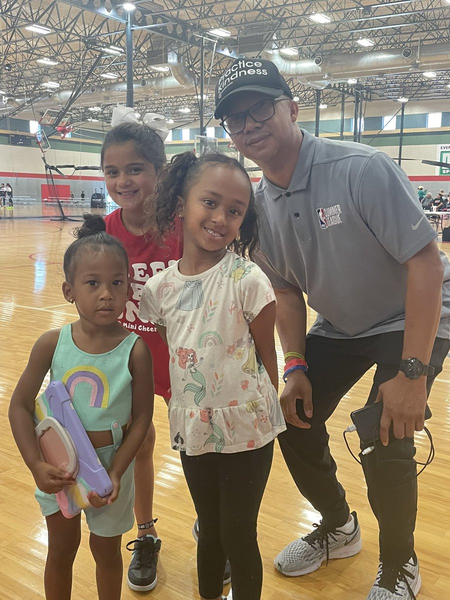 Love My Family. Love My Nieces. M&amp;M 
#Marlee #Maya