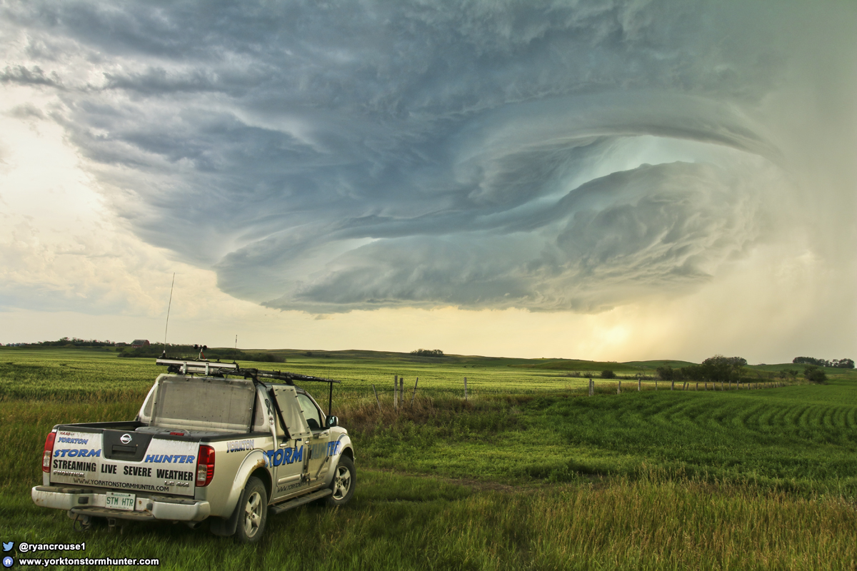 July 15, 2022
South of Govan SK Canada looking West
#skstorm #stormhour #storm #thunderstorm #natgeo #shareyourweather #NaturePhotography #ThePhotoHour #natgeoyourshot #photooftheday #weather #exploresask #wxtwitter #NissanFrontier #NissanFanFeature #Nissan