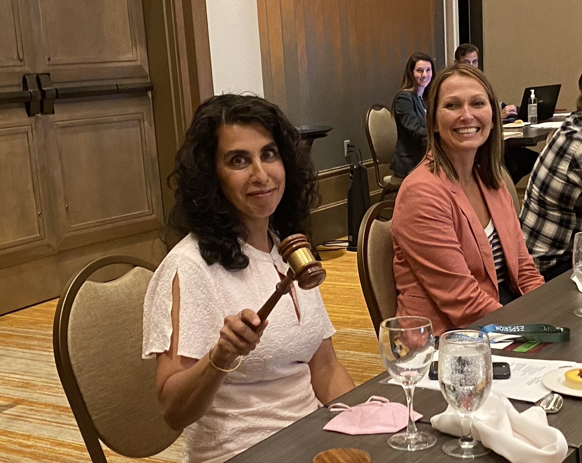 Congratulations to our Madame President of @ASPCardio - the gavel has been officially passed here in Louisville at #ASPC2022 @DrMarthaGulati