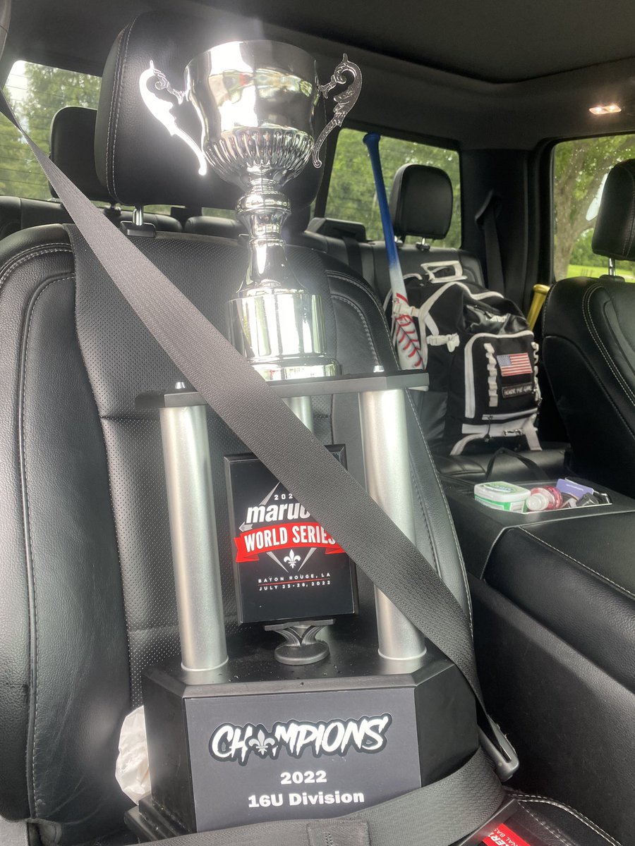 A huge thank you to <a href="/MarucciSports/">Marucci</a> &amp; the tireless crew of <a href="/MarucciDugout/">Marucci Dugout</a> for putting on yet another first class Marucci World Series. Always our favorite time of the summer. <a href="/TannaMcClure/">Tanna McClure</a> <a href="/KyleAchord/">Kyle Achord</a> <a href="/justincryer/">Justin Cryer</a> 
Never taken for granted.
Safe travels to all