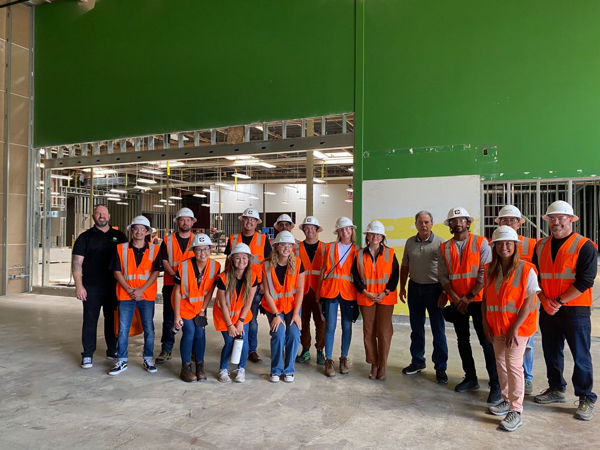 procoretech's tweet image. Employees from #ProcoreHQ recently got the opportunity to visit one of A.J. Padelford &amp;amp; Sons Inc.&apos;s #jobsites to learn how their teams are using Procore every day to streamline communication from the site to the office. What a great experience! @ProcoreJobs