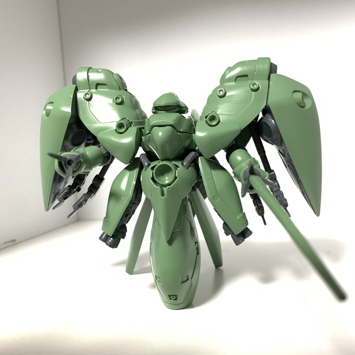 ジオンの精神が形になった のイラスト マンガ コスプレ モデル作品 1 件 Twoucan ジオンの精神が形になった のイラスト マンガ コスプレ モデル作品 1 件 Twoucan