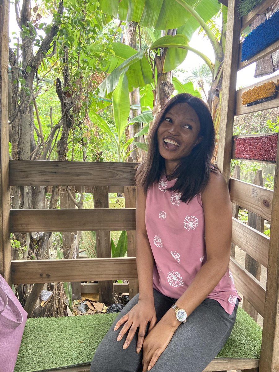 mystoriesofhome's tweet photo. And oh well, plant-shopping has a way of brightening your smiles and making you happier 😄. Plus, nothing beats working with kids and watering plants, we say🪴
#volunteering #nonprofit #HopeLearningCentre #children #smile #community https://t.co/KVo8i79EdB