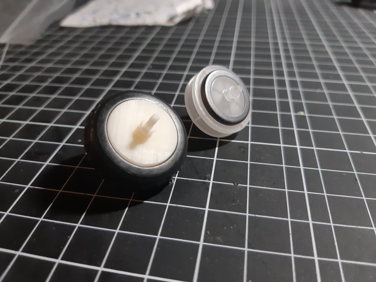 OmegaOzone's tweet image. My mouse wheel kept breaking (thanks Corsair) so I had to 3d print out a new one. Worked out much better than expected.