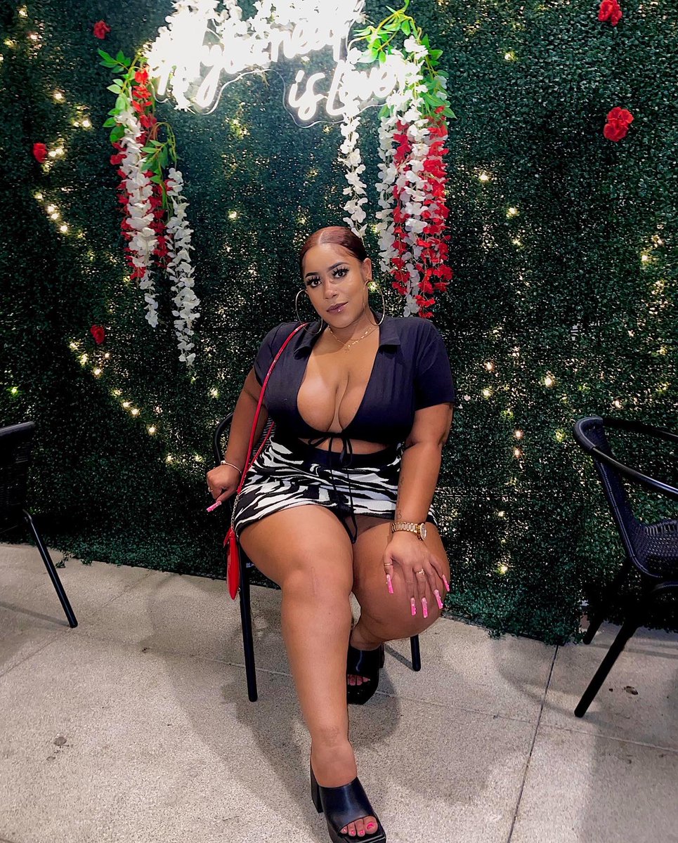 _speciaallk's tweet photo. Jill Scott of Texas👅 https://t.co/RJmKmg6Nim