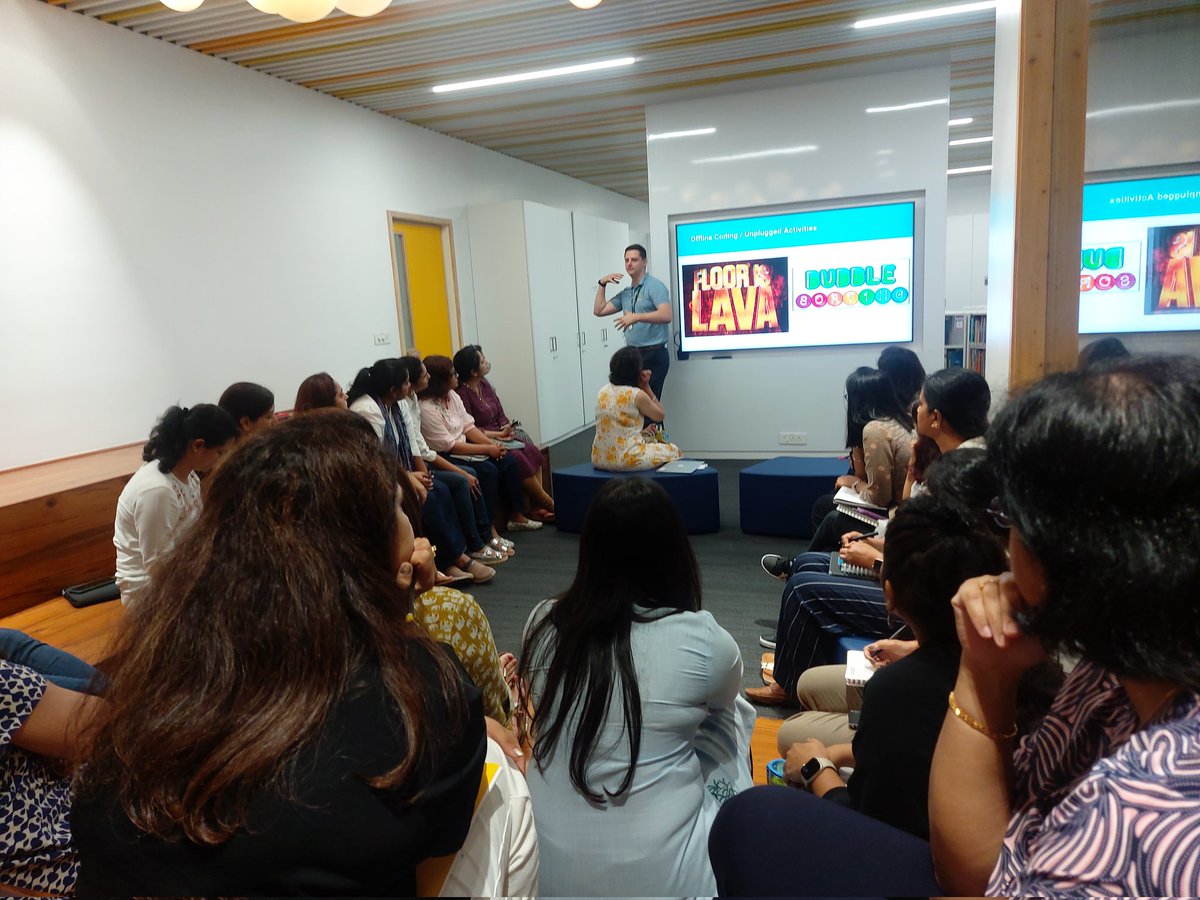 RiddhiGandhi20's tweet image. Computational Thinking just got better! Using the 4 pillars through unplugged engagements. Thank you @pradeeshvm and @MrSidney_EdTech for a super engaging session! 
@KarenMonteiro21 @ois_primary @nehaminda #LearningTechnology #computationalthinking #techteam