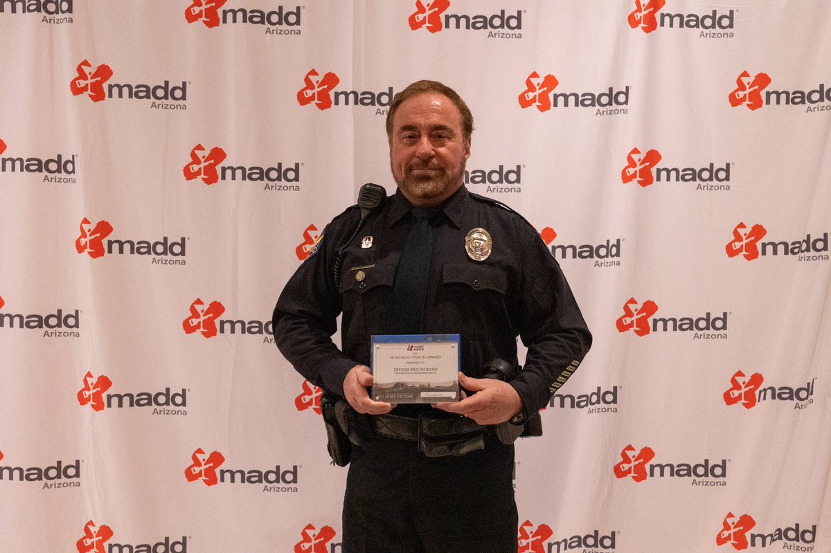 Congratulations to #PHXPD Officer Kris Packard for being  recognized by @MaddOnline with the Honoring Heroes Award! 

Officer Packard has made roughly 2,500 DUI arrests in his 25 year career.