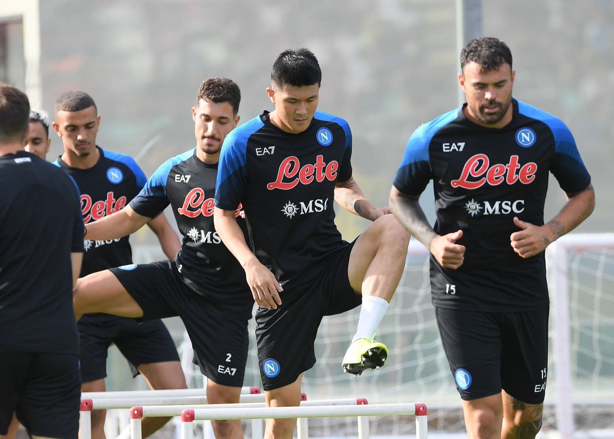 Asian Football tweet media