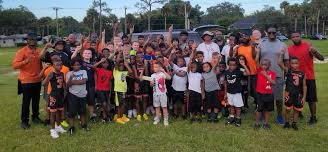 Tonight was a great relaxing night, thanks to everyone who came out to Dine and Donte to support <a href="/Sanford_PW/">Sanford Pop Warner</a> youth program <a href="/texasroadhouse/">Texas Roadhouse</a> tonight.. 

Thanks for supporting our youth!