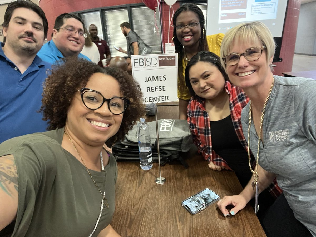 This morning I enjoyed breakfast with our teachers new to FBISD at NTO! Welcome to James Reese CTC! @CTEReeseCenter @lizg_canchola #knowyourimpact