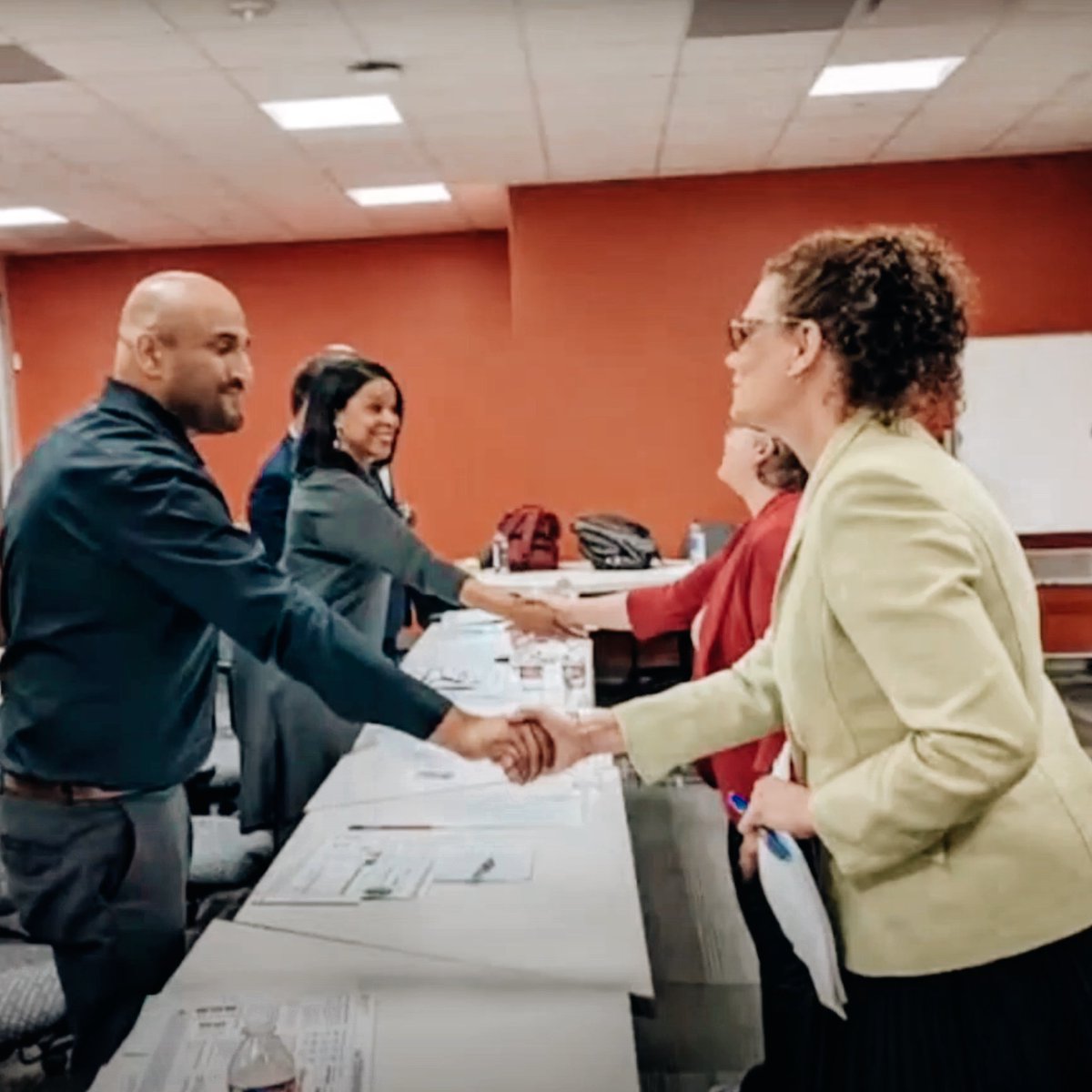 B2GVictory's tweet photo. ICYMI: #B2GVictory recently won 3rd place in @WeAreHCCS's Business Plan Competition - head over to our YouTube to hear co-founder, @srepka talk with HCCTV about our plan to #WinGovernmentContracts for small businesses.
Go to: https://t.co/f5EWPH9N6a
#VictoryTips #smallbusiness https://t.co/DqP9JzDqS9