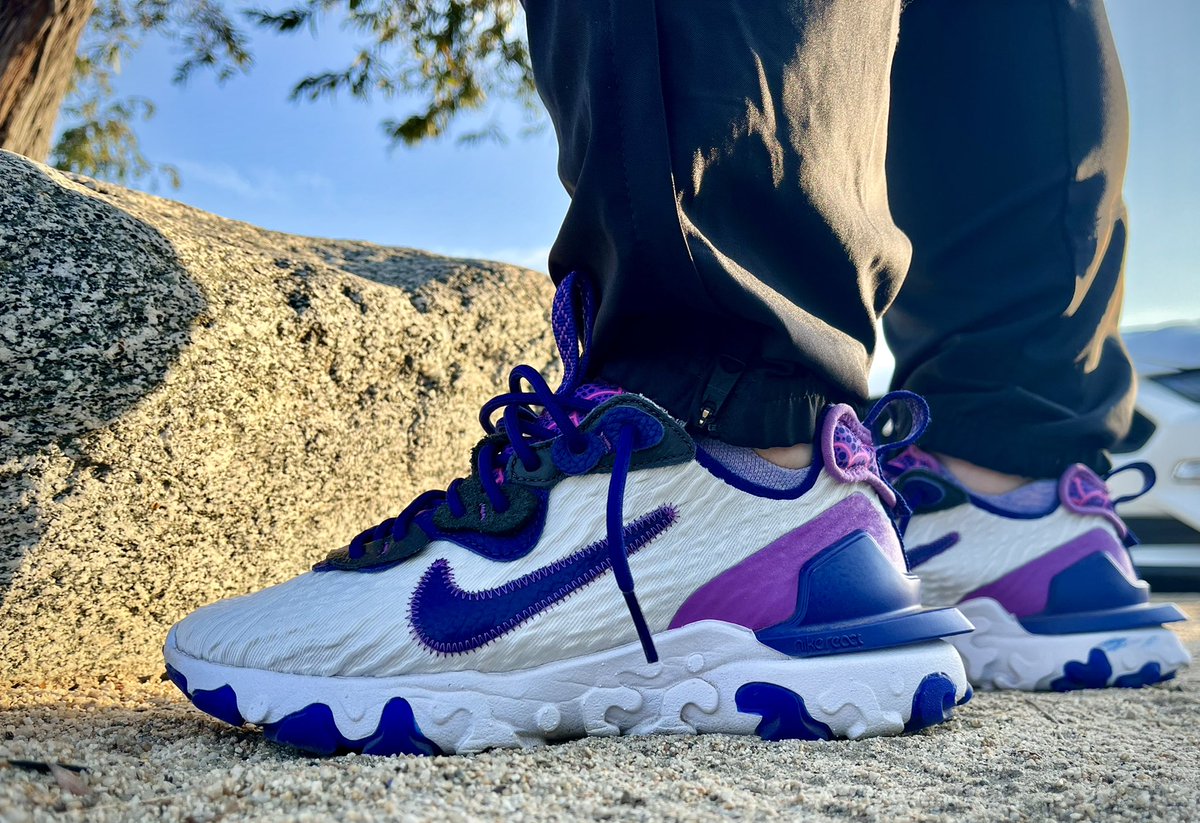 LLefty18's tweet photo. Recruiting Kicks ✅In - Cali Day 6
Custom React Escape in All the Purples
Tips of the day: stay in the winners bracket &amp; wear chapstick
#EverythingLooksBetterInPurple #ChasingTigers🐅🐅🐅 https://t.co/w6iGLTwQLQ