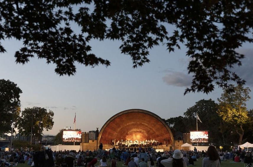 OneBrickBoston's tweet photo. Interested in getting out on a beautiful summer evening for some free music and community bonding? Sign up and volunteer for a Boston Landmarks Orchestra concert on Sat, 8/6, at 5:30pm! https://t.co/S9yyEu6hOY https://t.co/WcEAjDkYQZ
