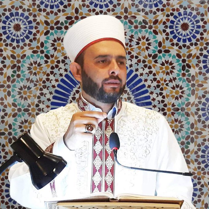 #halilkonakcıyanlızdeğildir
Yanındayız hocam...